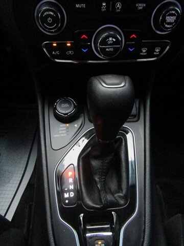 2019 Jeep Cherokee Limited - Photo 33 - Haddon Twp, NJ 08107
