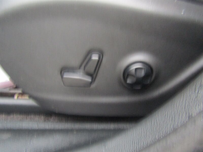 2019 Jeep Cherokee Limited - Photo 12 - Haddon Twp, NJ 08107