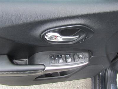 2019 Jeep Cherokee Limited - Photo 11 - Haddon Twp, NJ 08107
