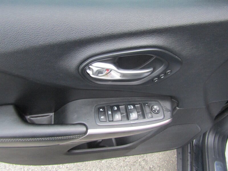 2019 Jeep Cherokee Limited - Photo 11 - Haddon Twp, NJ 08107