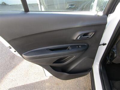 2017 Chevrolet Trax LS - Photo 33 - Haddon Twp, NJ 08107