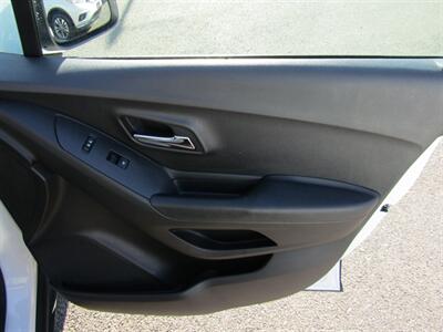 2017 Chevrolet Trax LS - Photo 40 - Haddon Twp, NJ 08107