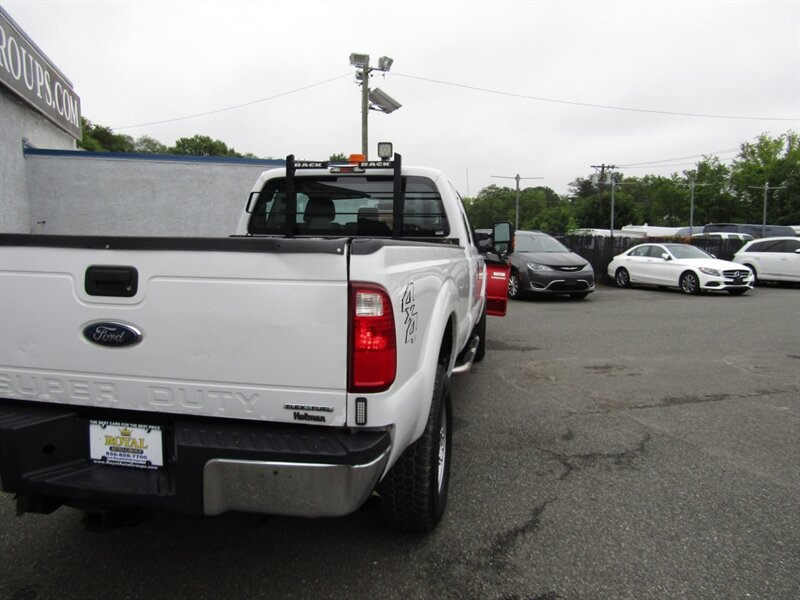 2016 Ford F-350 4X4 XL,CONV PKG,PDC,SILVER CERTIFIED - Photo 31 - Haddon Twp, NJ 08107