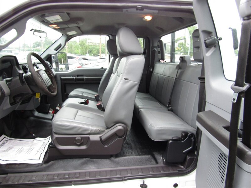 2016 Ford F-350 4X4 XL,CONV PKG,PDC,SILVER CERTIFIED - Photo 36 - Haddon Twp, NJ 08107