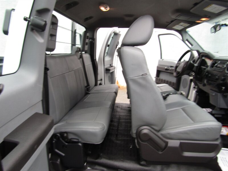 2016 Ford F-350 4X4 XL,CONV PKG,PDC,SILVER CERTIFIED - Photo 40 - Haddon Twp, NJ 08107