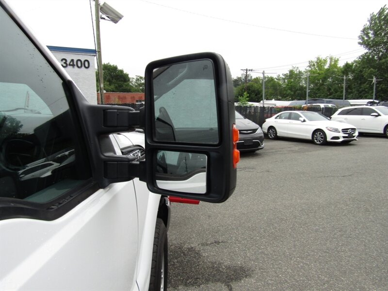 2016 Ford F-350 4X4 XL,CONV PKG,PDC,SILVER CERTIFIED - Photo 27 - Haddon Twp, NJ 08107