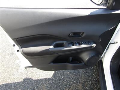2023 Nissan Kicks SV,CONV PKG,RVC,PWR PKG,SILVER CERTIFIED   - Photo 18 - Haddon Twp, NJ 08107