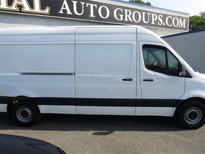 2023 Mercedes-Benz Sprinter 2500,PWR PKG,CONV PKG,SILVER CERTIFIED   - Photo 8 - Haddon Twp, NJ 08107