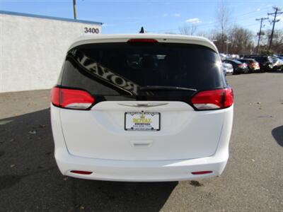 2021 Chrysler Voyager L   - Photo 6 - Haddon Twp, NJ 08107