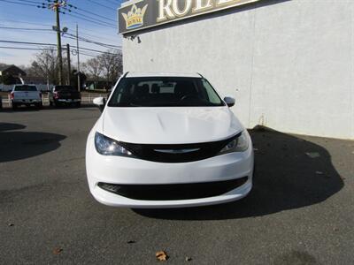 2021 Chrysler Voyager L   - Photo 2 - Haddon Twp, NJ 08107