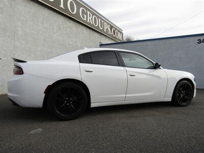 2016 Dodge Charger SXT,CONV PKG,RVC,SILVER CERTIFIED   - Photo 8 - Haddon Twp, NJ 08107