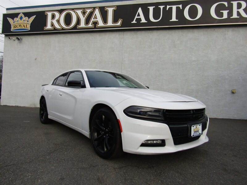 2016 Dodge Charger SXT