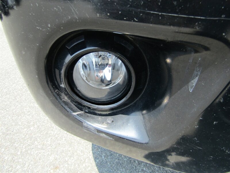 2013 Nissan Frontier SV4X4,CONV PKG,RVC,PWR PKG,SILVER CERTIFIED - Photo 11 - Haddon Twp, NJ 08107