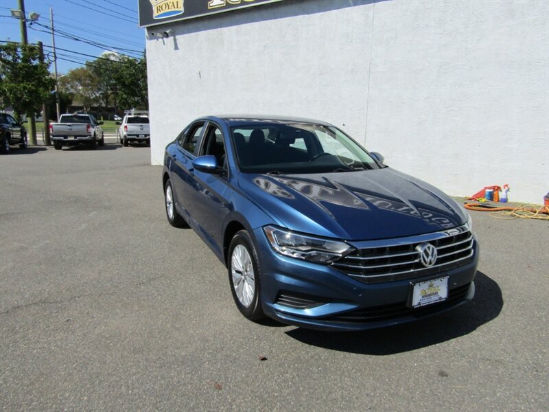2020 Volkswagen Jetta SE  