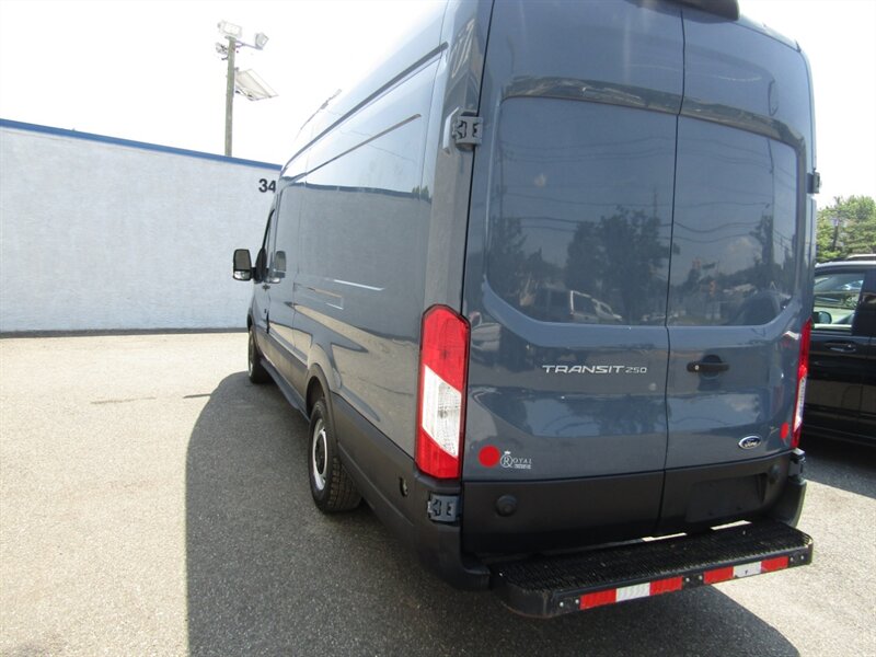 2019 Ford Transit Cargo 250 - Photo 5 - Haddon Twp, NJ 08107