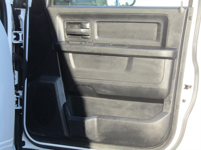 2015 RAM 2500 TRADESMAN,CONV PKG,PDC,SILVER CERTIFIED - Photo 19 - Haddon Twp, NJ 08107