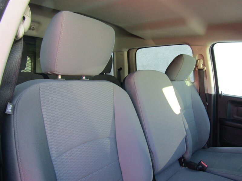 2015 RAM 2500 TRADESMAN,CONV PKG,PDC,SILVER CERTIFIED - Photo 17 - Haddon Twp, NJ 08107