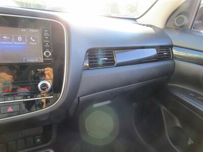 2020 Mitsubishi Outlander AWD, PREM PKG,CONV PKG,RVC,SILVER CERTIFIED   - Photo 57 - Haddon Twp, NJ 08107
