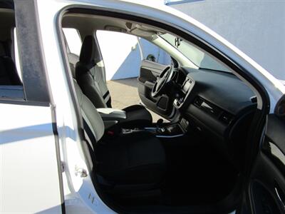 2020 Mitsubishi Outlander AWD, PREM PKG,CONV PKG,RVC,SILVER CERTIFIED   - Photo 45 - Haddon Twp, NJ 08107