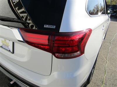 2020 Mitsubishi Outlander AWD, PREM PKG,CONV PKG,RVC,SILVER CERTIFIED   - Photo 23 - Haddon Twp, NJ 08107