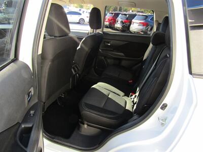 2020 Mitsubishi Outlander AWD, PREM PKG,CONV PKG,RVC,SILVER CERTIFIED   - Photo 32 - Haddon Twp, NJ 08107