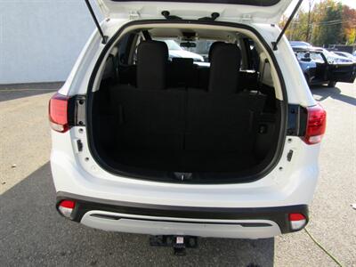 2020 Mitsubishi Outlander AWD, PREM PKG,CONV PKG,RVC,SILVER CERTIFIED   - Photo 33 - Haddon Twp, NJ 08107