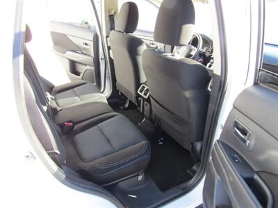 2020 Mitsubishi Outlander AWD, PREM PKG,CONV PKG,RVC,SILVER CERTIFIED   - Photo 41 - Haddon Twp, NJ 08107