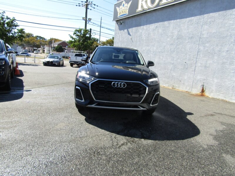 2022 Audi Q5 AWD,S LINE,PREM PKG,COMFORT PKG,SILVER CERTIFIED - Photo 2 - Haddon Twp, NJ 08107