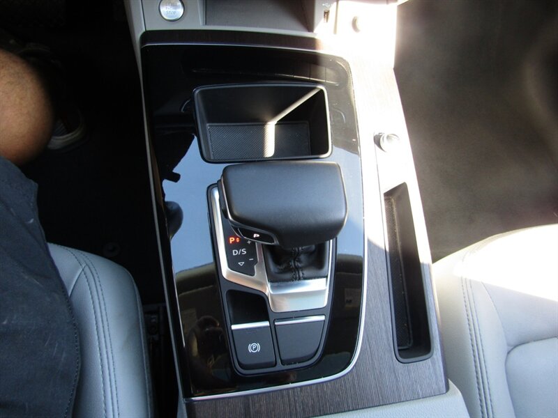 2022 Audi Q5 AWD,S LINE,PREM PKG,COMFORT PKG,SILVER CERTIFIED - Photo 64 - Haddon Twp, NJ 08107