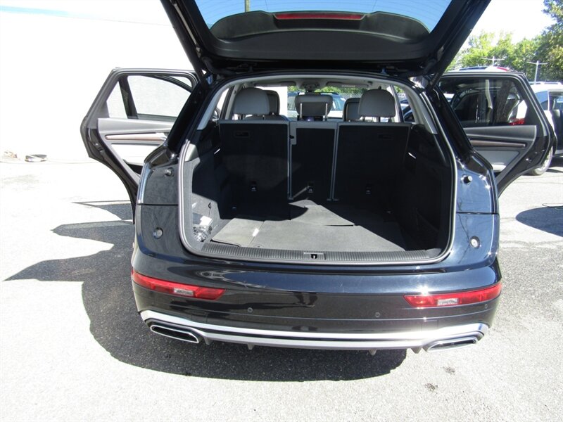 2022 Audi Q5 AWD,S LINE,PREM PKG,COMFORT PKG,SILVER CERTIFIED - Photo 48 - Haddon Twp, NJ 08107