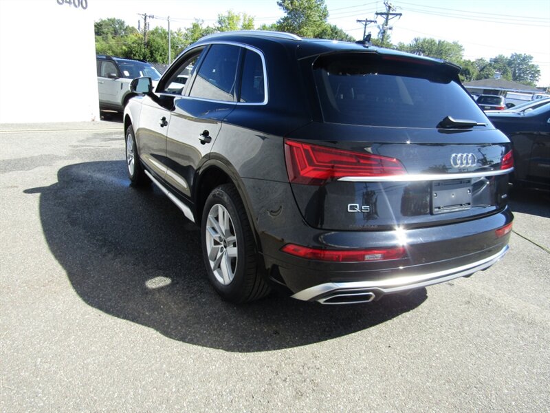 2022 Audi Q5 AWD,S LINE,PREM PKG,COMFORT PKG,SILVER CERTIFIED - Photo 5 - Haddon Twp, NJ 08107