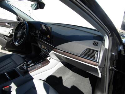 2022 Audi Q5 AWD,S LINE,PREM PKG,COMFORT PKG,SILVER CERTIFIED   - Photo 46 - Haddon Twp, NJ 08107