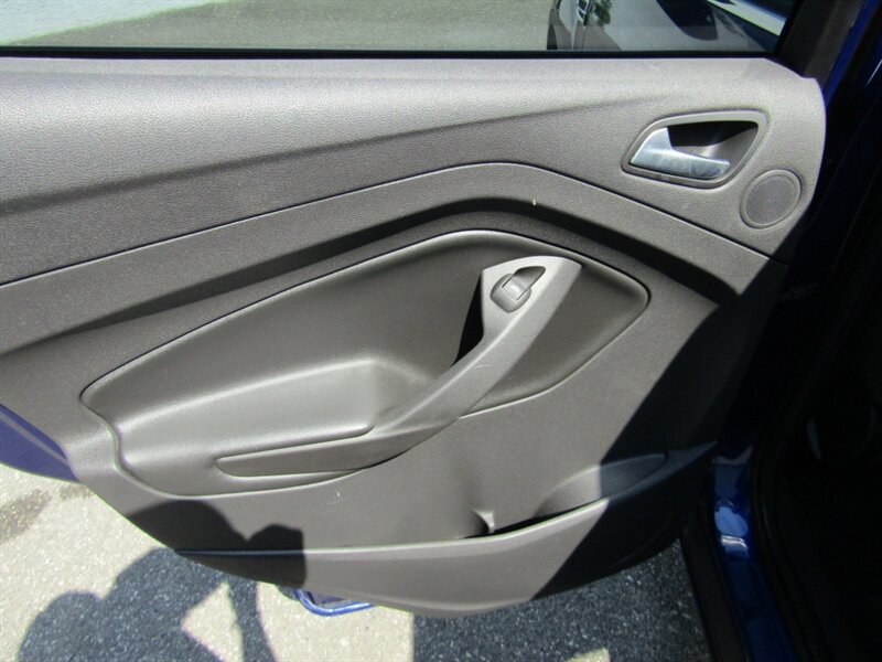 2016 Ford Escape AWD SE,CONV PKG,RVC,BLUETOOTH,SILVER CERTIFIED - Photo 33 - Haddon Twp, NJ 08107