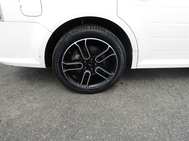 2013 Ford Flex LIMITED,AWD,NAV,PANO,TECH PKG,SILVER CERTIFIED - Photo 17 - Haddon Twp, NJ 08107