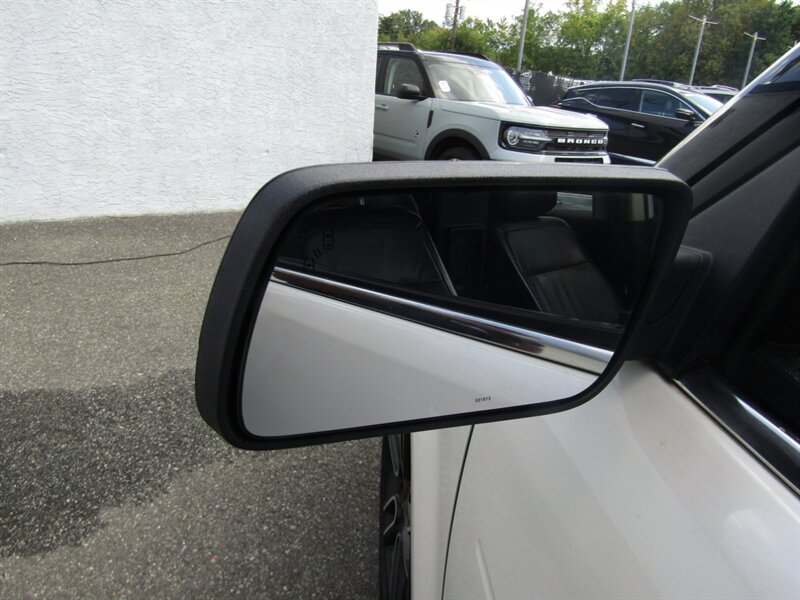 2013 Ford Flex LIMITED,AWD,NAV,PANO,TECH PKG,SILVER CERTIFIED - Photo 21 - Haddon Twp, NJ 08107