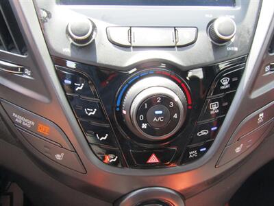 2017 Hyundai Veloster TURBO,ORANG ACCENT PKG,RVC,SILVER CERTIFIED - Photo 25 - Haddon Twp, NJ 08107