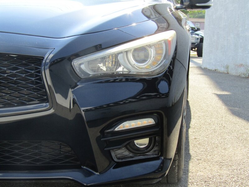 2016 INFINITI Q50 Red Sport 400 - Photo 10 - Haddon Twp, NJ 08107