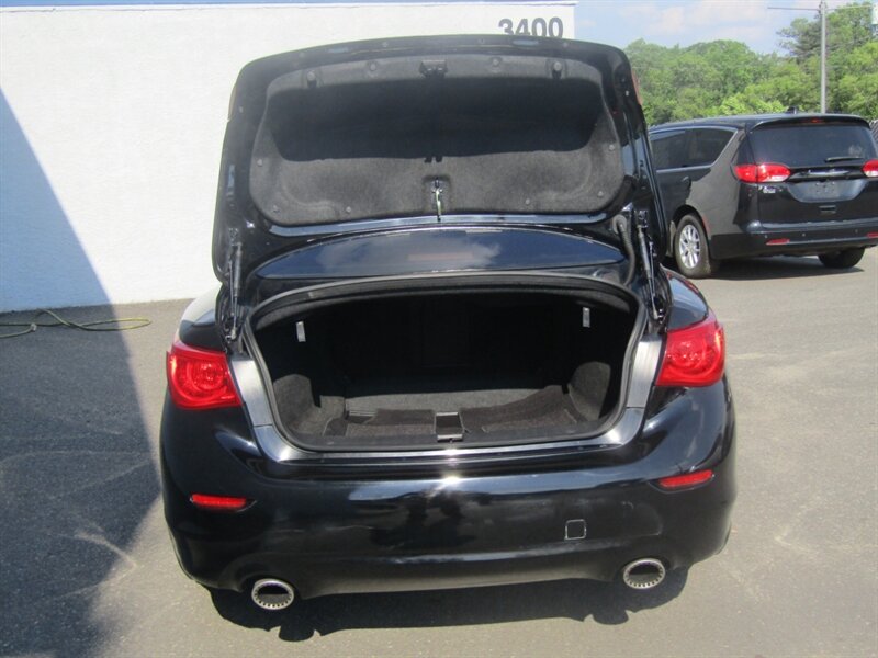 2016 INFINITI Q50 Red Sport 400 - Photo 13 - Haddon Twp, NJ 08107