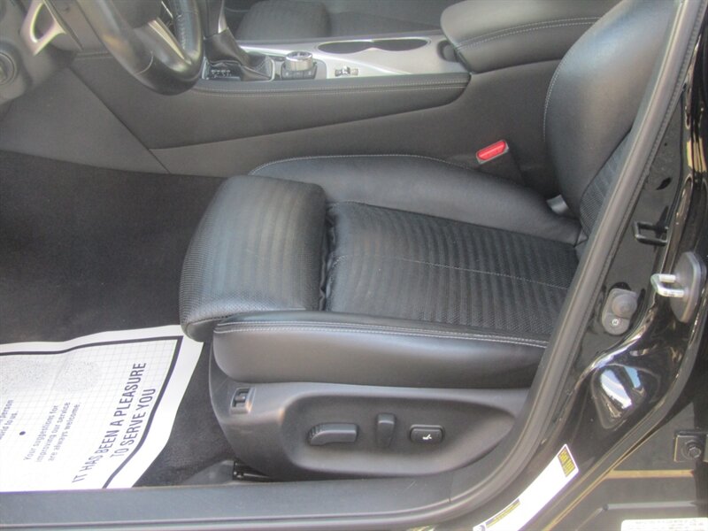 2016 INFINITI Q50 Red Sport 400 - Photo 21 - Haddon Twp, NJ 08107