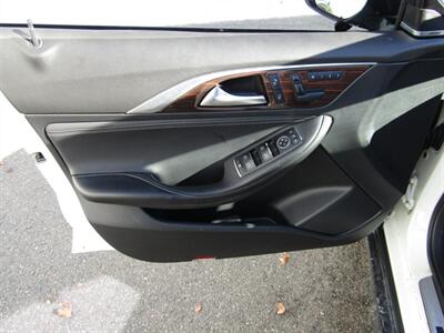 2017 INFINITI QX30 Premium   - Photo 12 - Haddon Twp, NJ 08107