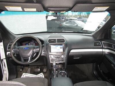 2017 Ford Explorer AWD,XLT,CONV PKG,RVC,SILVER CERTIFIED - Photo 40 - Haddon Twp, NJ 08107