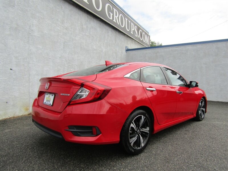 2016 Honda Civic Touring - Photo 8 - Haddon Twp, NJ 08107