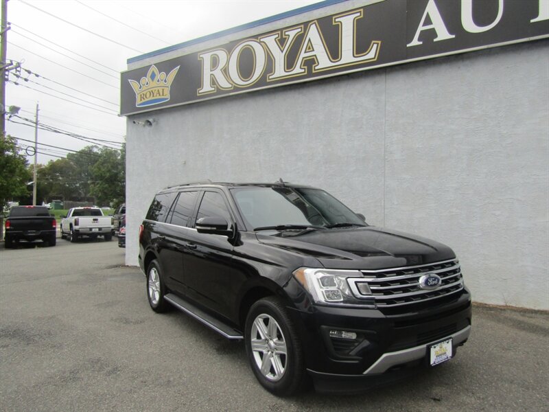 2019 Ford Expedition XLT   - Photo 1 - Haddon Twp, NJ 08107
