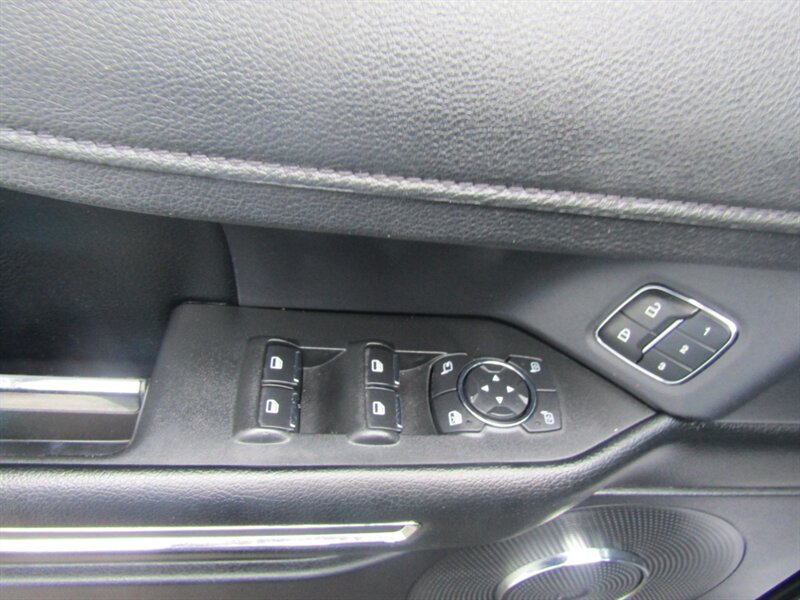 2019 Ford Expedition XLT - Photo 10 - Haddon Twp, NJ 08107