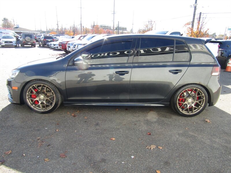 2013 Volkswagen Golf R 4Motion photo 3