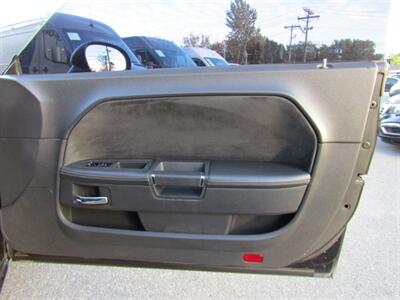 2010 Dodge Challenger SRT 392,NAV,LUX PKG,RVC,SILVER CERTIFIED   - Photo 29 - Haddon Twp, NJ 08107