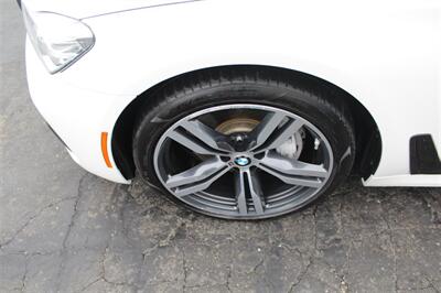 2018 BMW 7 Series 740i   - Photo 11 - Sacramento, CA 95825