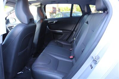 2018 Volvo V60 T5 Premier - Photo 24 - Sacramento, CA 95825