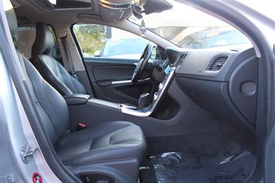 2018 Volvo V60 T5 Premier - Photo 22 - Sacramento, CA 95825
