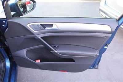 2017 Volkswagen Golf TSI Wolfsburg Edition   - Photo 20 - Sacramento, CA 95825
